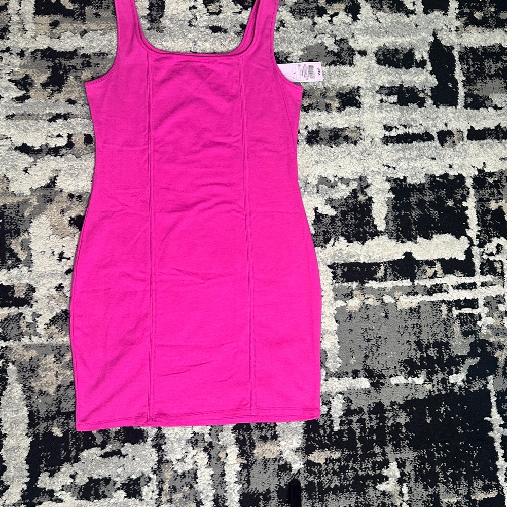 Women’s Wild Fable Seamed Bodycon Sleeveless Dress Magenta L - NWT - Picture 4 of 6